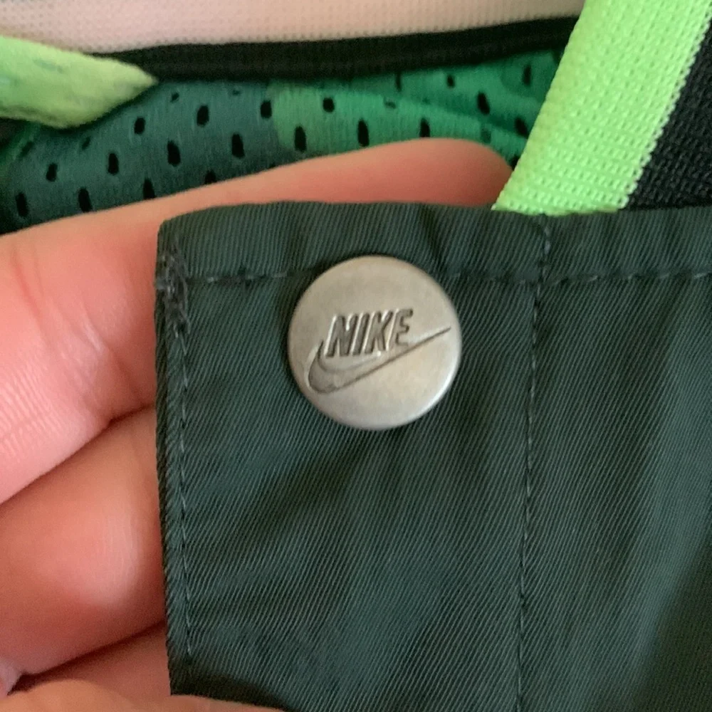 Nike® Sportswear Hoopfly Jacket Size Large